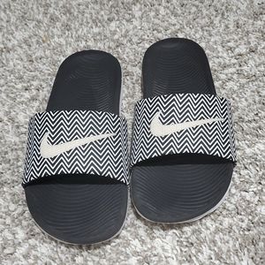 Nike slides